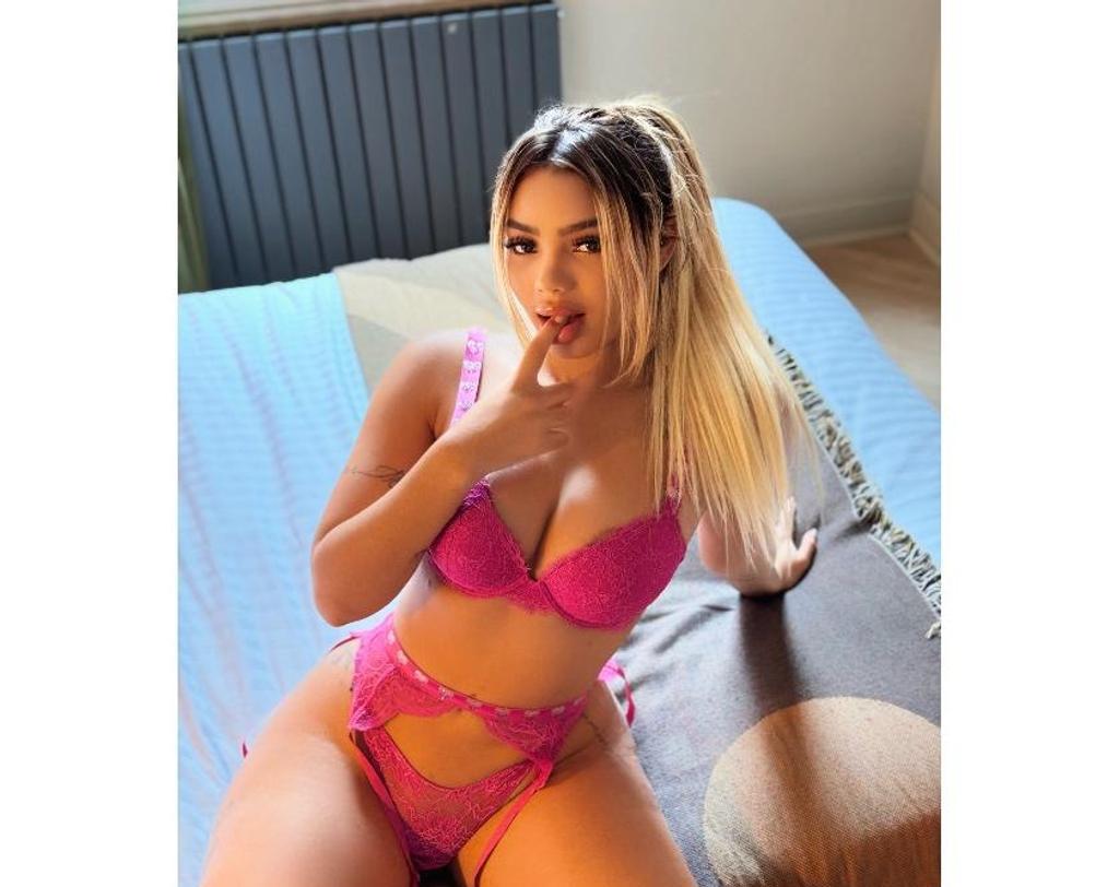  is Female Escorts. | Glasgow | United Kingdom | United Kingdom | scarletamour.com 