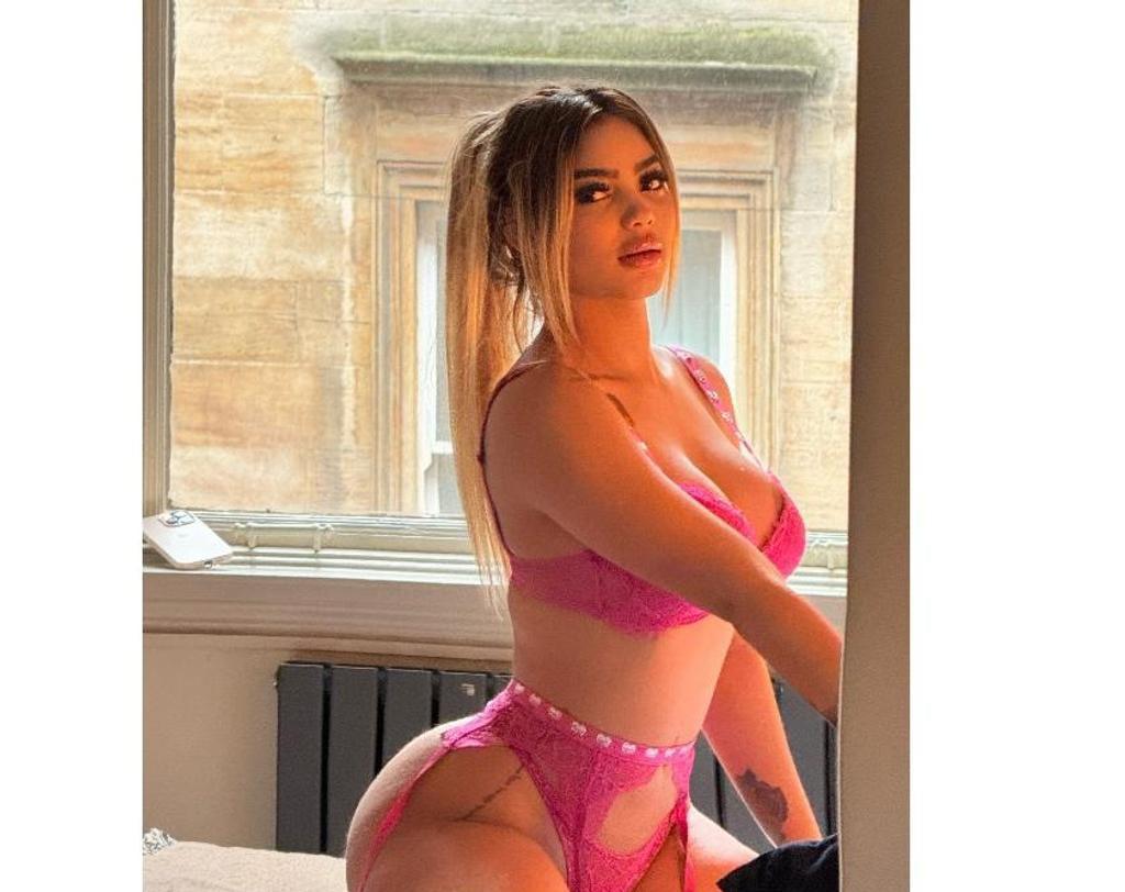  is Female Escorts. | Glasgow | United Kingdom | United Kingdom | scarletamour.com 