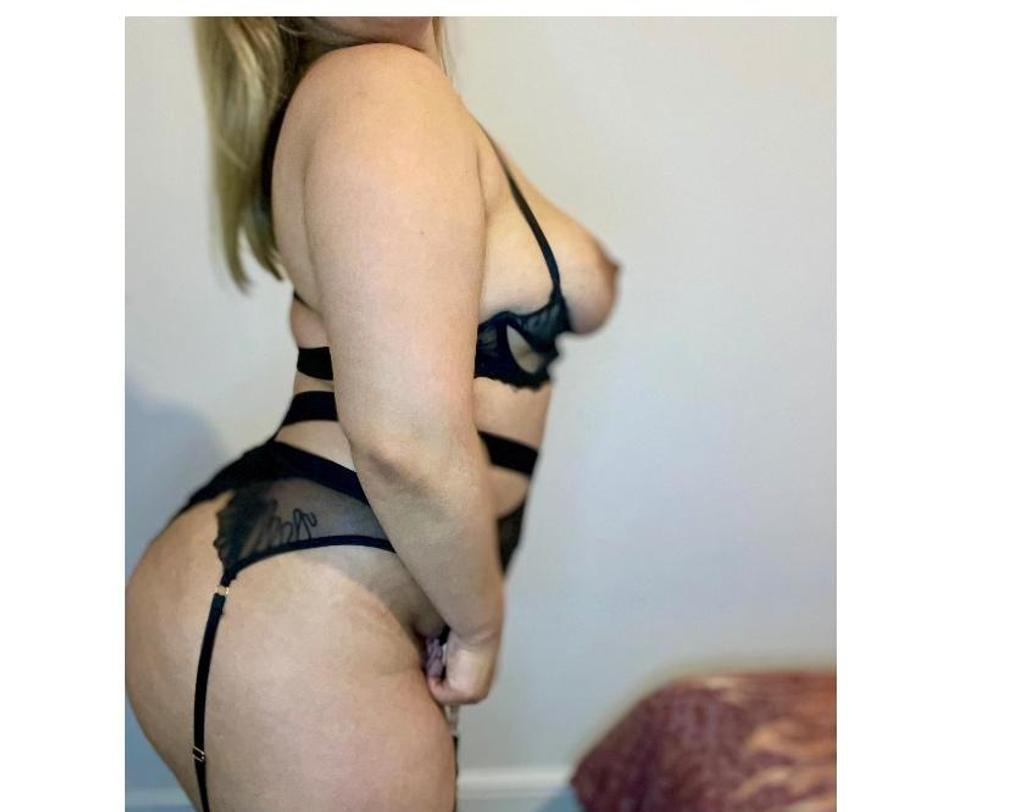  is Female Escorts. | Aberdeen | United Kingdom | United Kingdom | scarletamour.com 