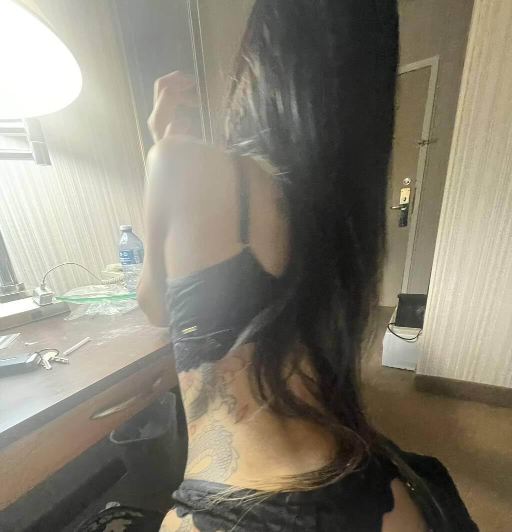 Ｍｉｓｓ ｃｒｅａｍｙ is Female Escorts. | Victoria | British Columbia | Canada | scarletamour.com 