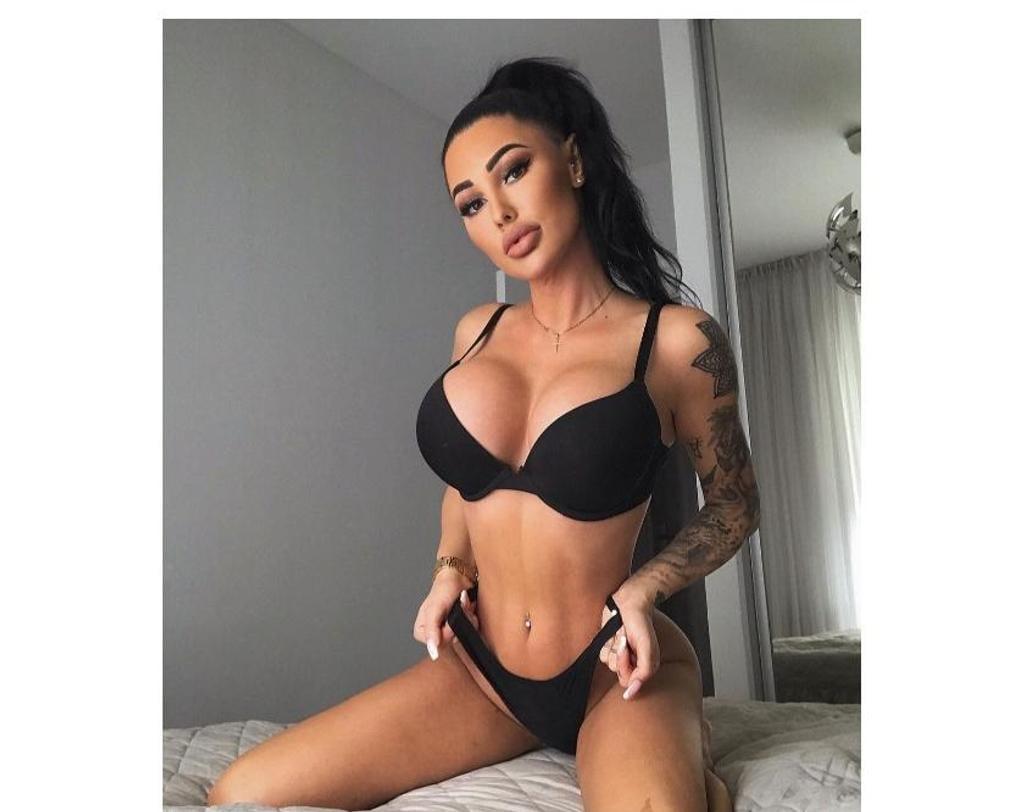  is Female Escorts. | East Anglia | United Kingdom | United Kingdom | scarletamour.com 