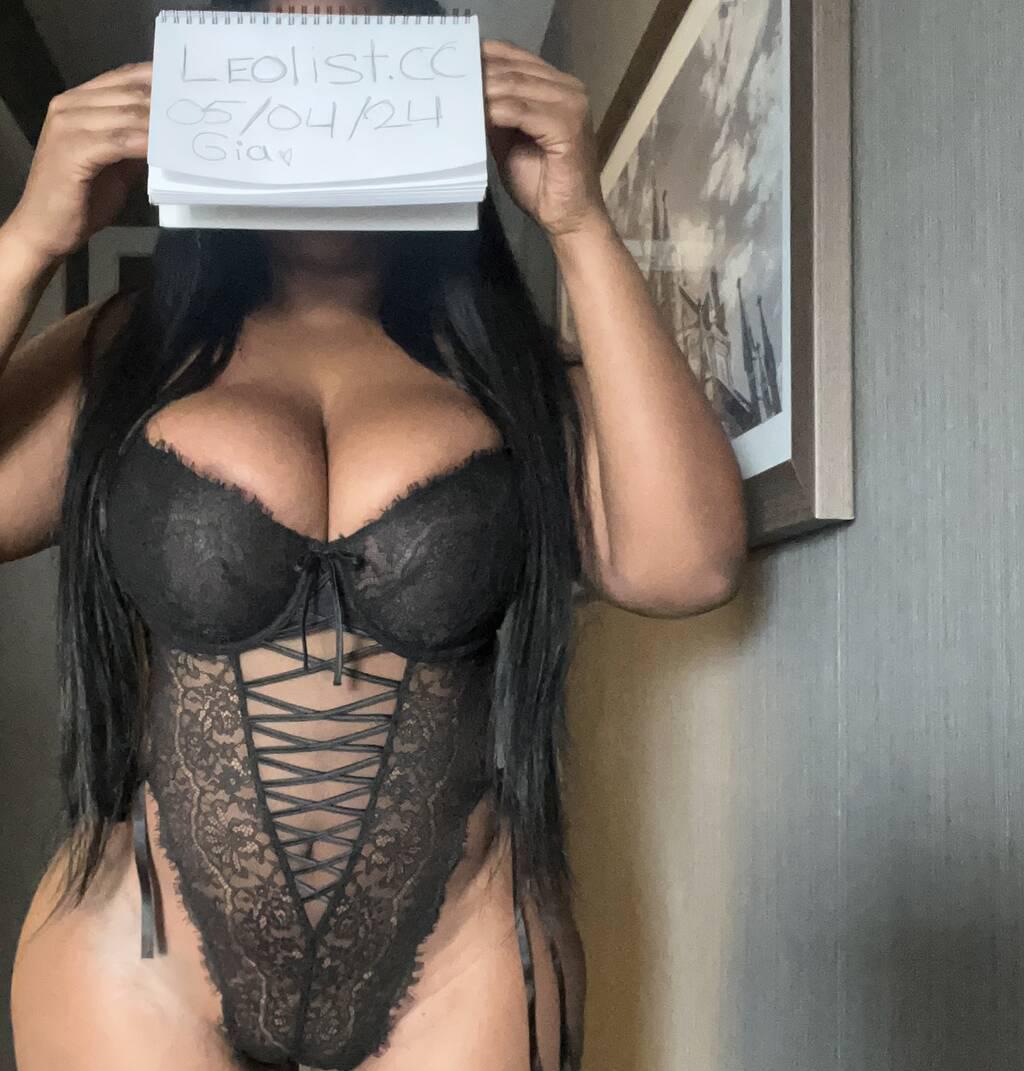 GIA is Female Escorts. | Ft Mcmurray | Alberta | Canada | scarletamour.com 