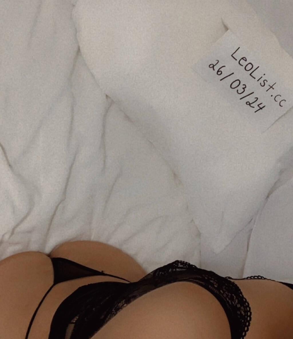 Lexii is Female Escorts. | London | Ontario | Canada | scarletamour.com 