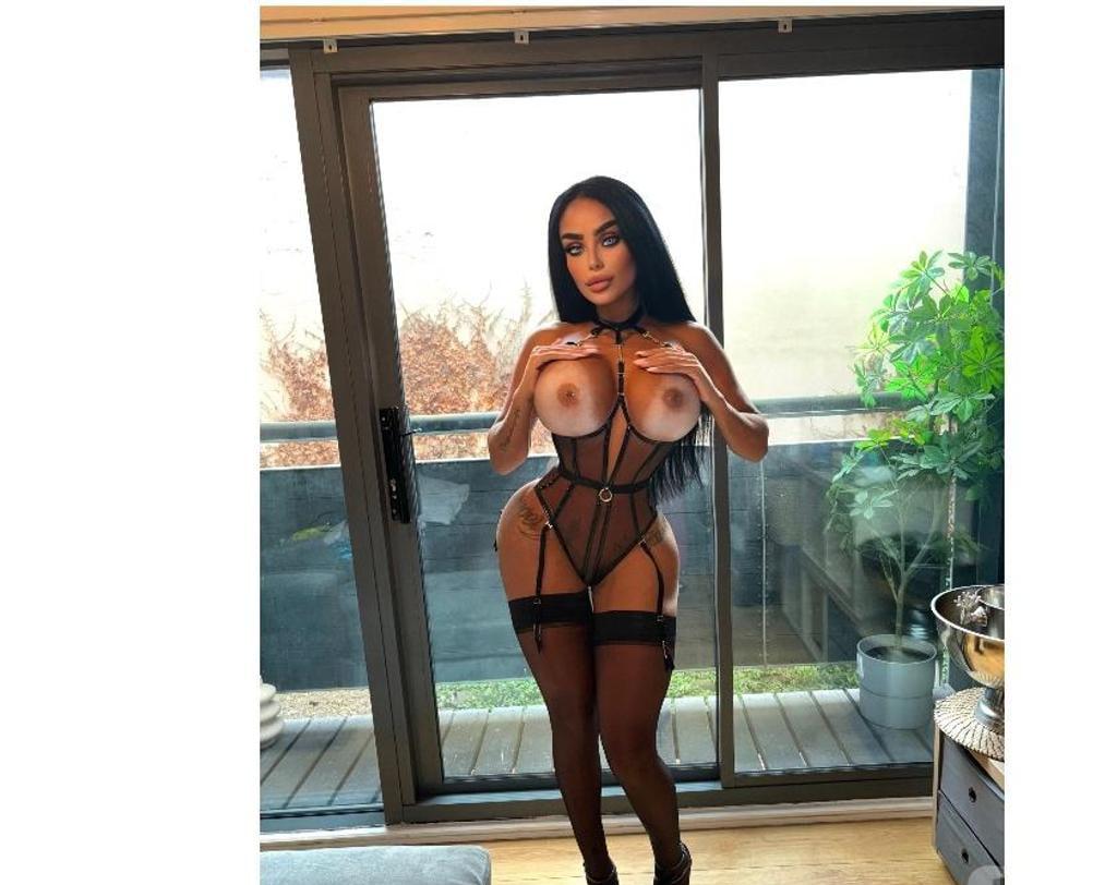  is Female Escorts. | Liverpool | United Kingdom | United Kingdom | scarletamour.com 