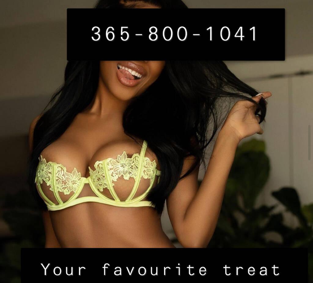 Alexis is Female Escorts. | Barrie | Ontario | Canada | scarletamour.com 