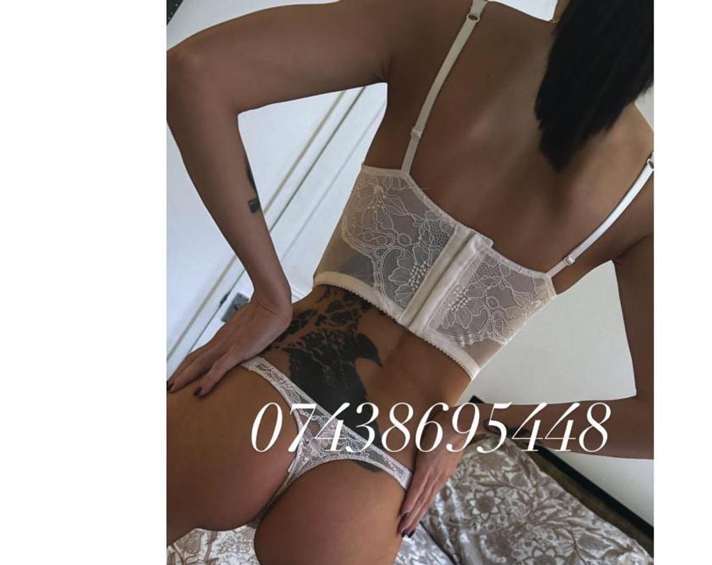  is Female Escorts. | Devon | United Kingdom | United Kingdom | scarletamour.com 