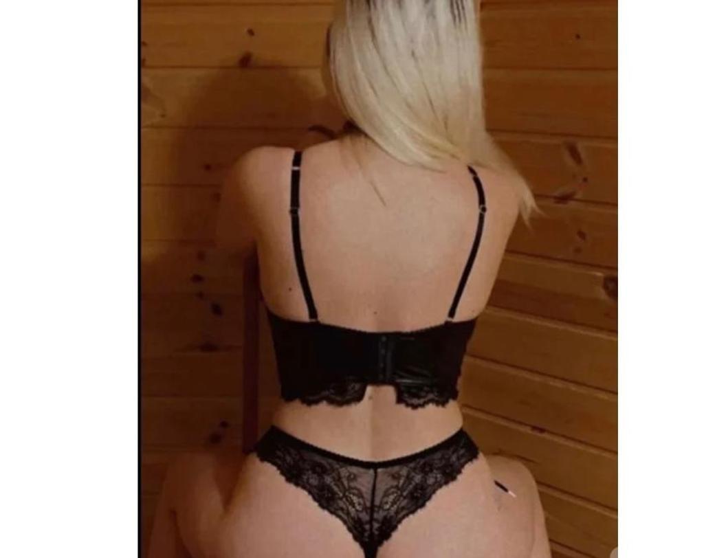  is Female Escorts. | London | United Kingdom | United Kingdom | scarletamour.com 