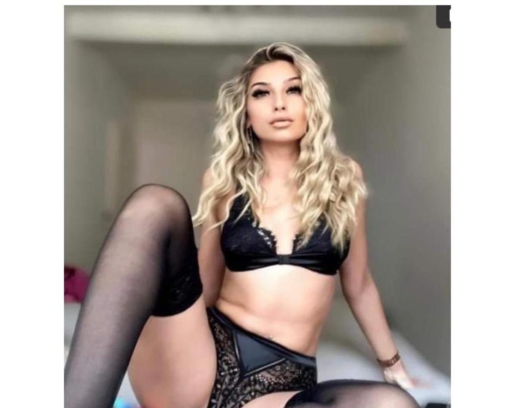  is Female Escorts. | Manchester | United Kingdom | United Kingdom | scarletamour.com 