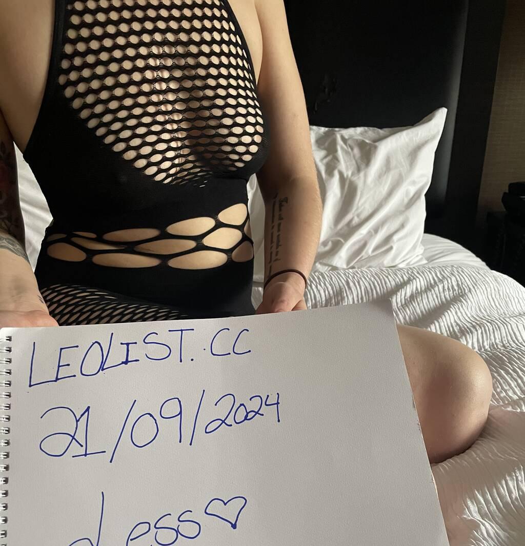 Jess is Female Escorts. | Hamilton | Ontario | Canada | scarletamour.com 