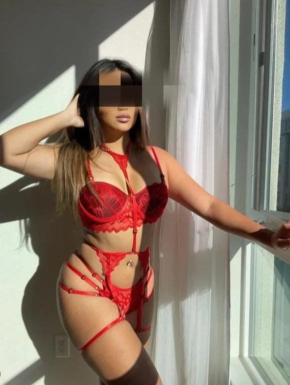 Paula is Female Escorts. | Townsville | Australia | Australia | scarletamour.com 