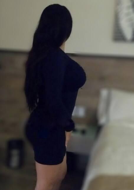 Rashmi is Female Escorts. | Toronto | Ontario | Canada | scarletamour.com 