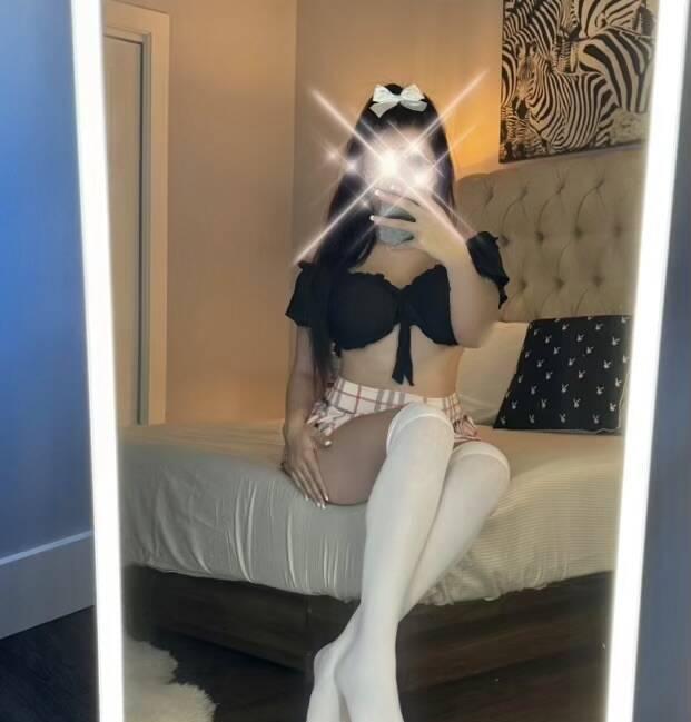 Cassie is Female Escorts. | Kelowna | British Columbia | Canada | scarletamour.com 