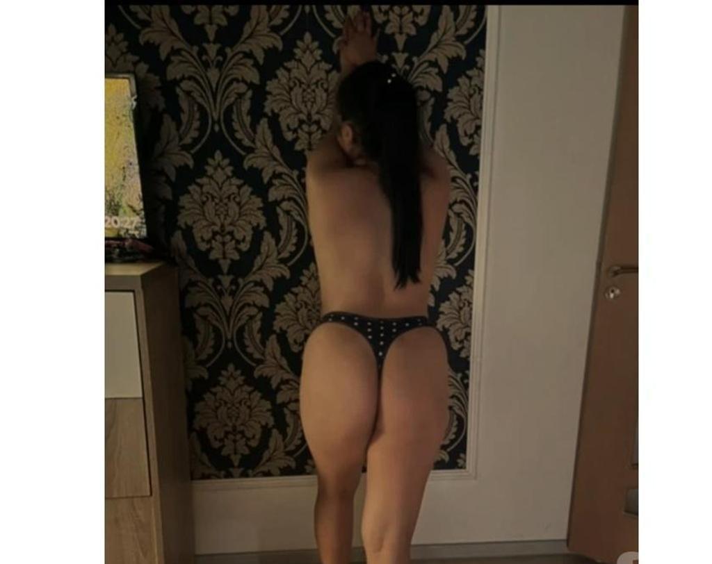  is Female Escorts. | Wales | United Kingdom | United Kingdom | scarletamour.com 