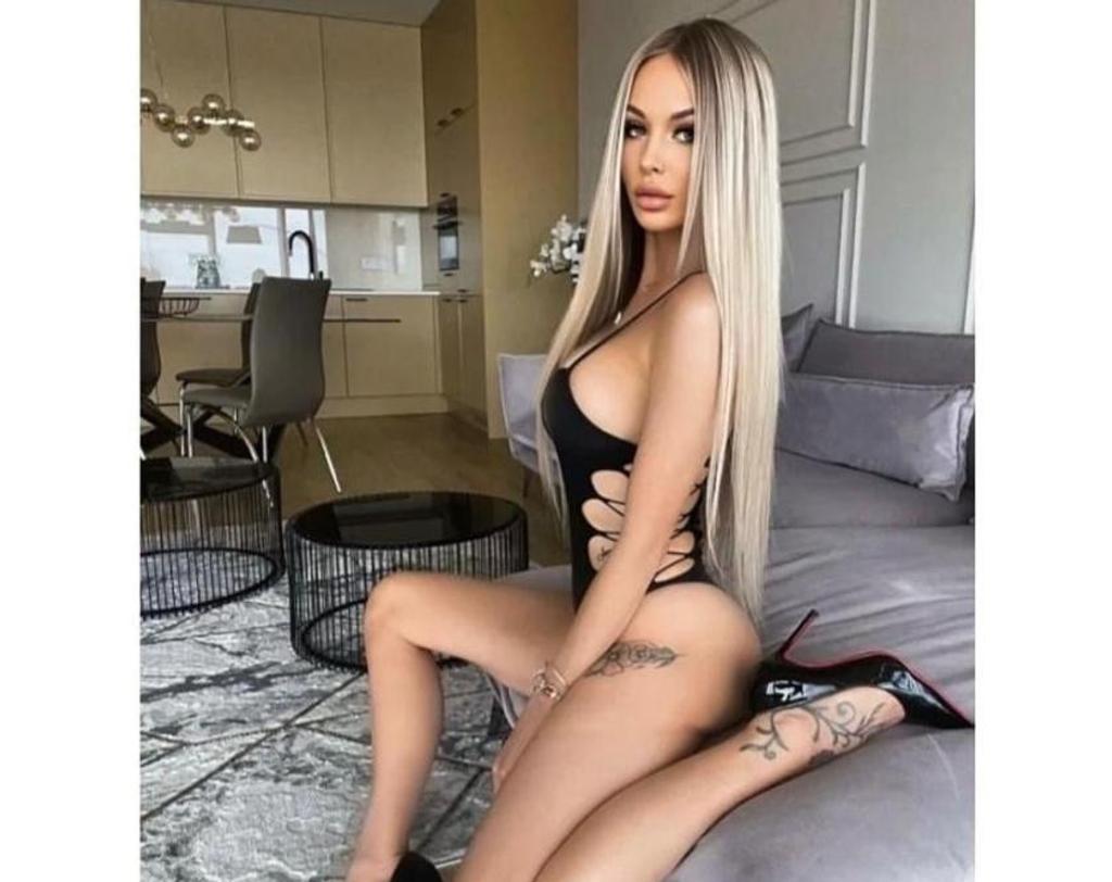  is Female Escorts. | Bath | United Kingdom | United Kingdom | scarletamour.com 