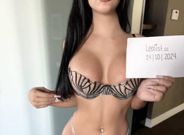 Sophia is Female Escorts. | Kitchener | Ontario | Canada | scarletamour.com 