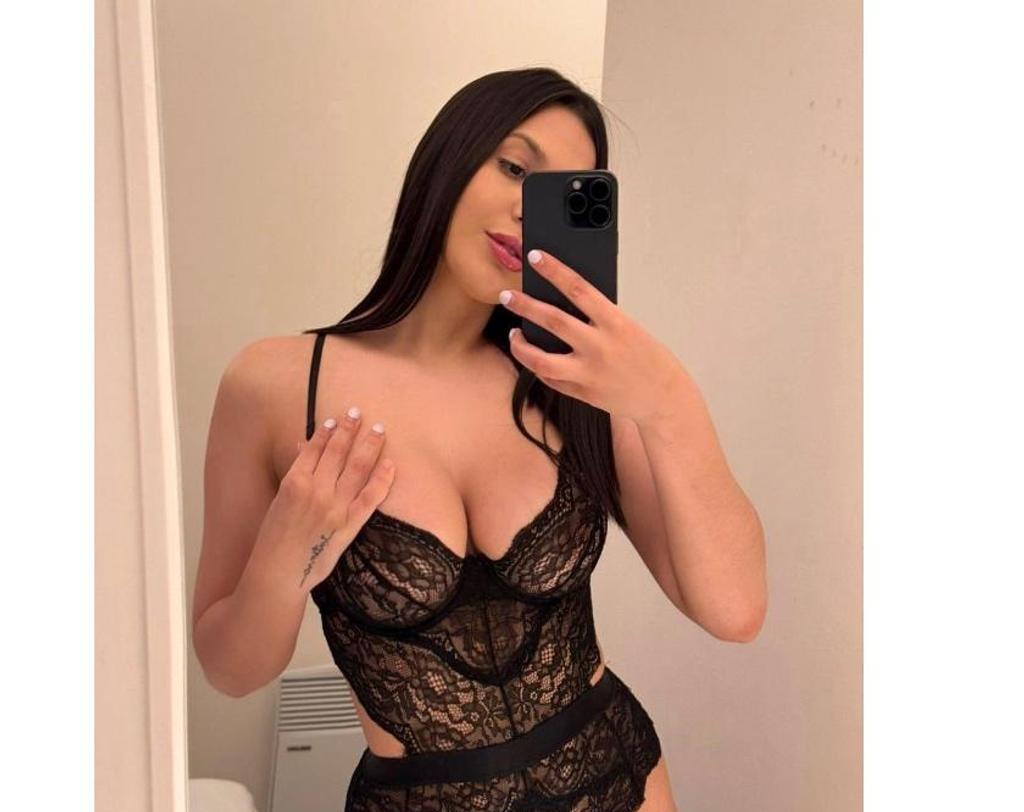  is Female Escorts. | Leeds | United Kingdom | United Kingdom | scarletamour.com 