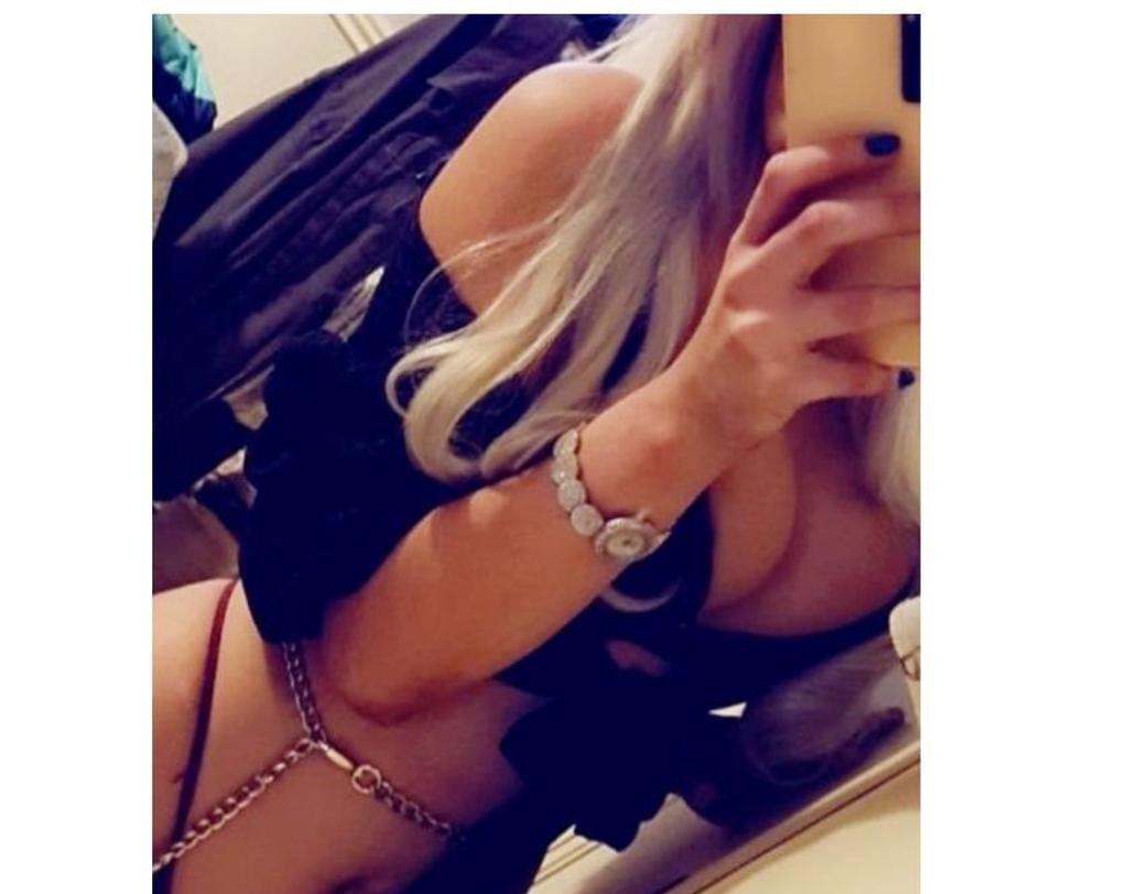  is Female Escorts. | Bath | United Kingdom | United Kingdom | scarletamour.com 