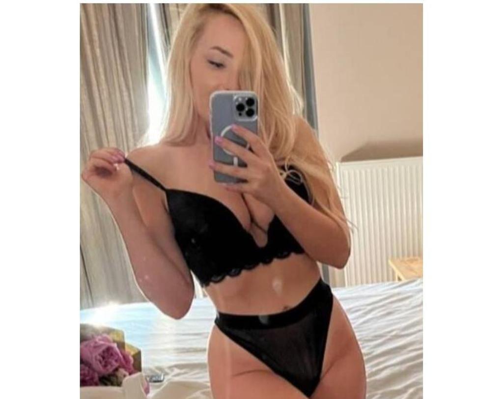  is Female Escorts. | Bath | United Kingdom | United Kingdom | scarletamour.com 