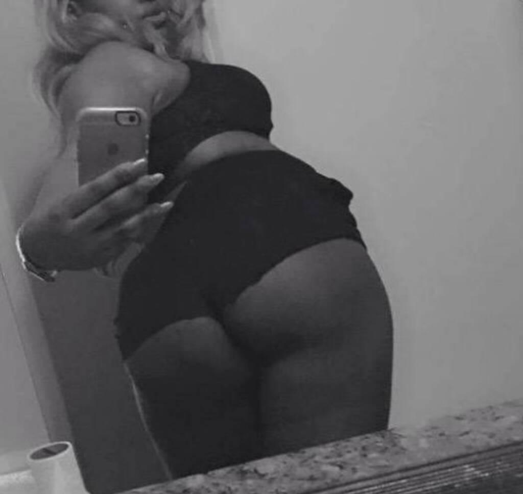 Cupcake is Female Escorts. | Montreal | Quebec | Canada | scarletamour.com 