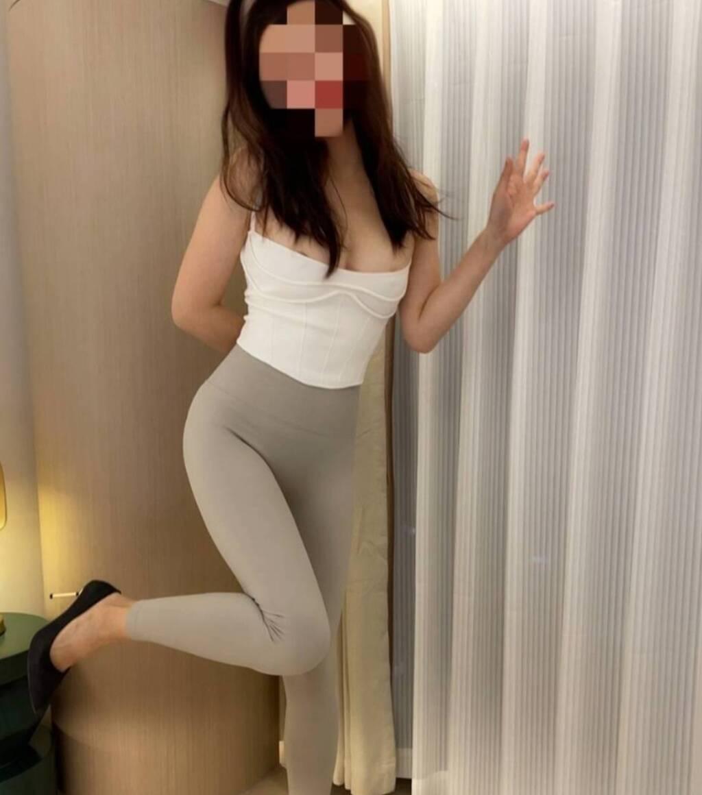 Lili is Female Escorts. | Lethbridge | Alberta | Canada | scarletamour.com 