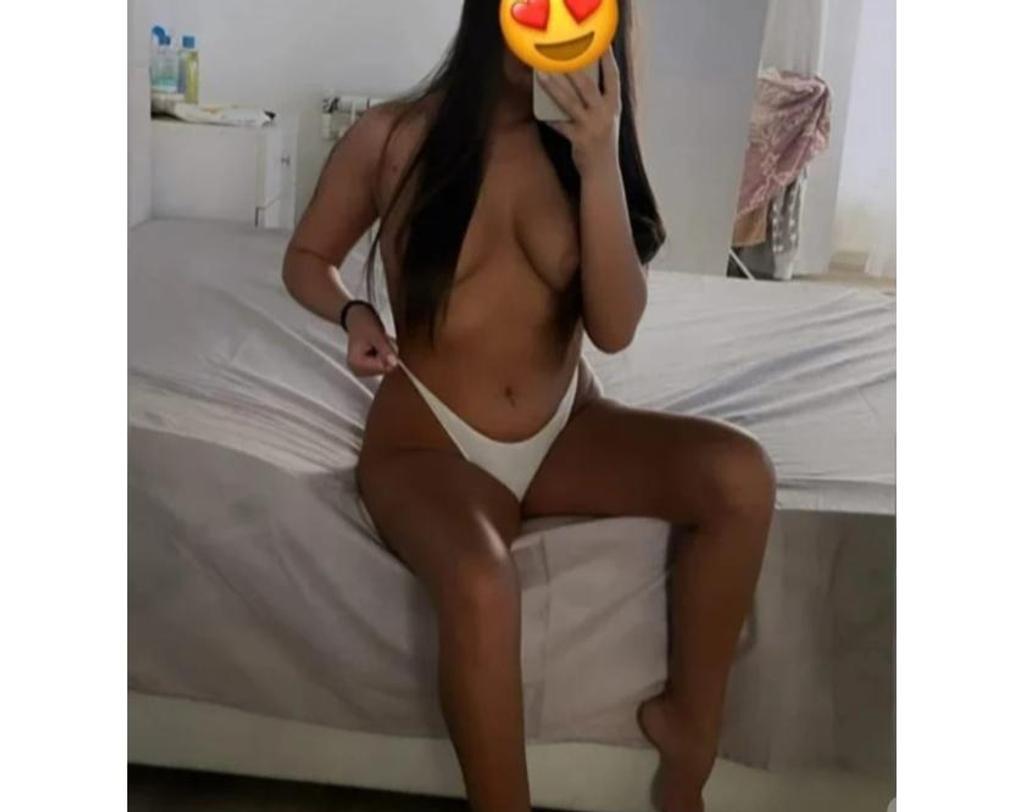  is Female Escorts. | Kent | United Kingdom | United Kingdom | scarletamour.com 