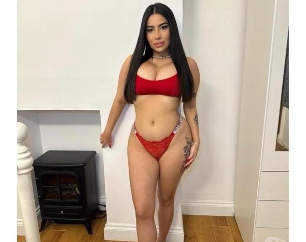  is Female Escorts. | London | United Kingdom | United Kingdom | scarletamour.com 