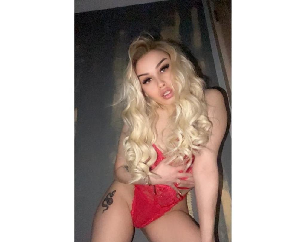  is Female Escorts. | Manchester | United Kingdom | United Kingdom | scarletamour.com 