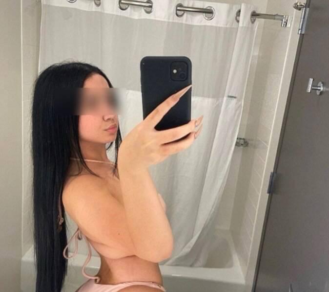 Victoria is Female Escorts. | Niagara | Ontario | Canada | scarletamour.com 