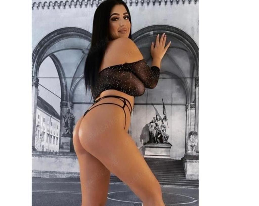  is Female Escorts. | Leeds | United Kingdom | United Kingdom | scarletamour.com 