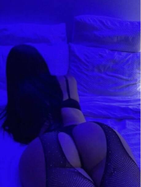 Stacey is Female Escorts. | Sarnia | Ontario | Canada | scarletamour.com 