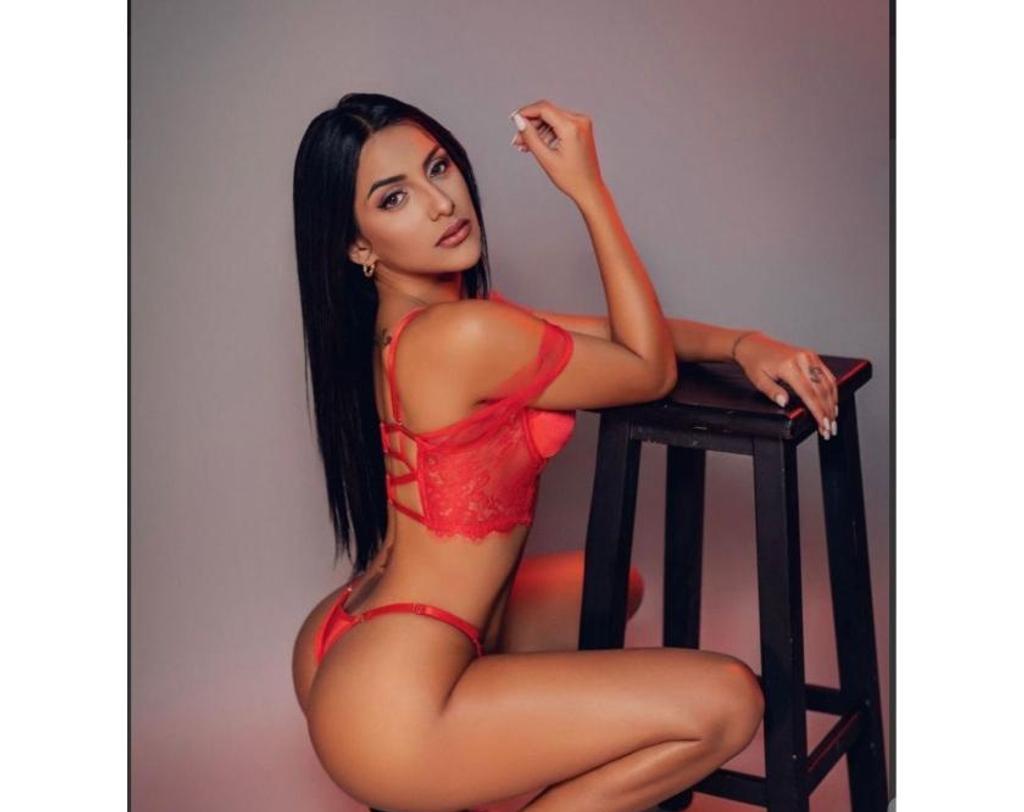  is Female Escorts. | Devon | United Kingdom | United Kingdom | scarletamour.com 