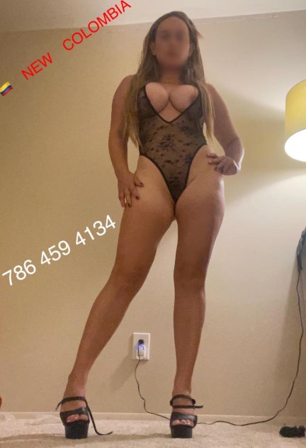  is Female Escorts. | Sarasota / Bradenton | Florida | United States | scarletamour.com 