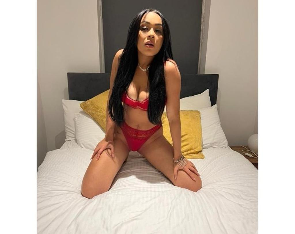  is Female Escorts. | Leeds | United Kingdom | United Kingdom | scarletamour.com 