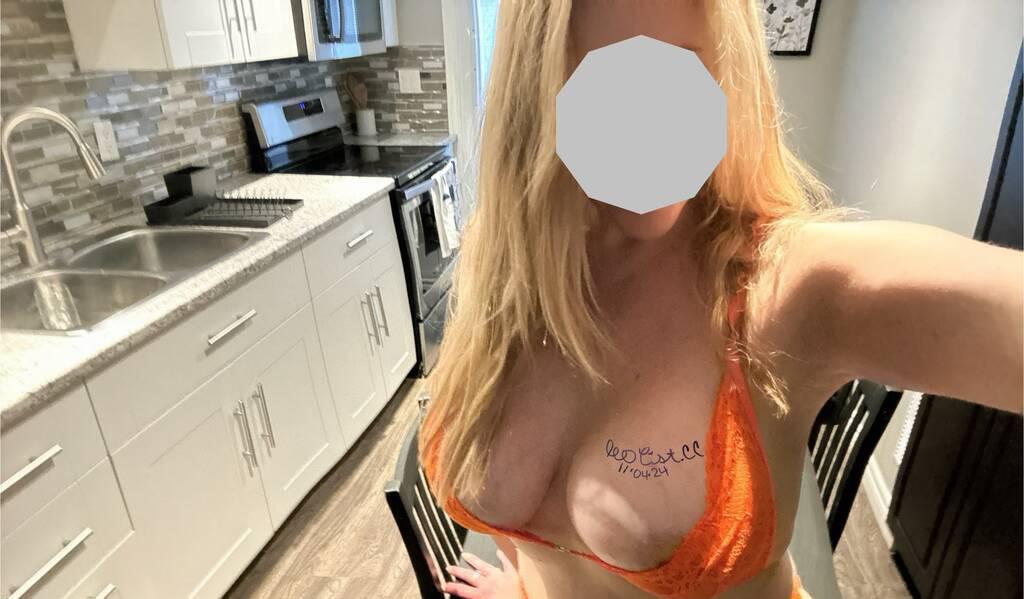 ELESE (ALICE WONDERLAND) is Female Escorts. | Kitchener | Ontario | Canada | scarletamour.com 