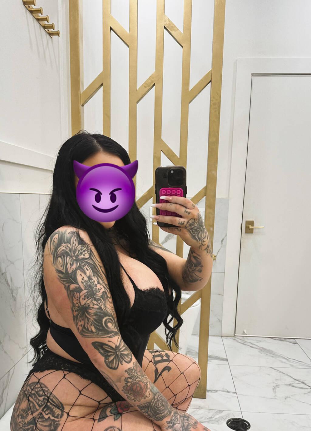 Jada is Female Escorts. | Toronto | Ontario | Canada | scarletamour.com 