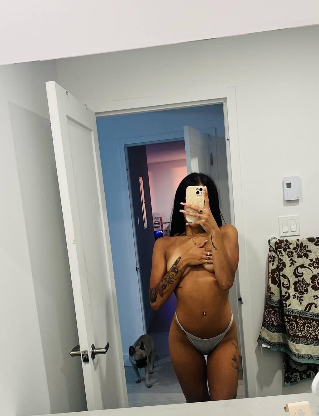 lexy is Female Escorts. | Toronto | Ontario | Canada | scarletamour.com 