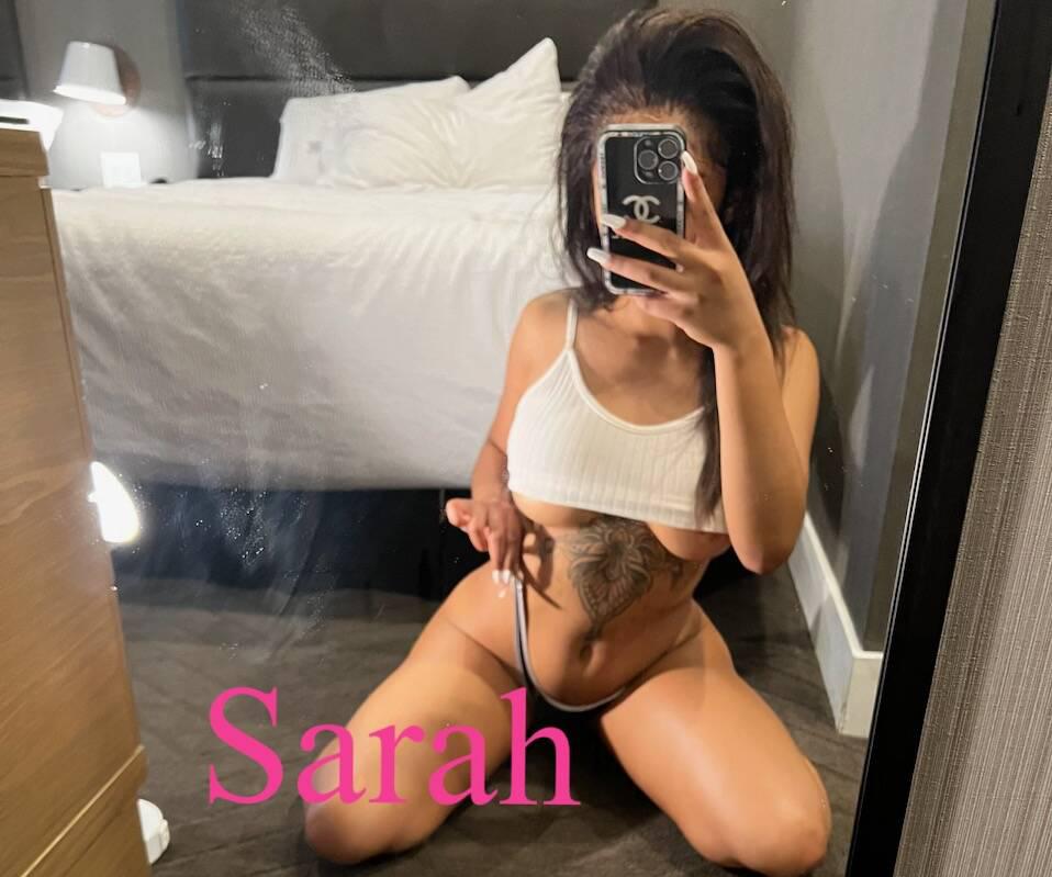 Sarah is Female Escorts. | Niagara | Ontario | Canada | scarletamour.com 