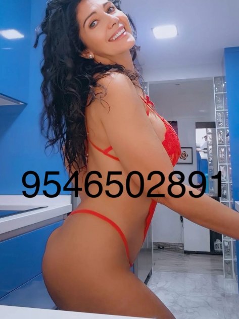  is Female Escorts. | Boston | Massachusetts | United States | scarletamour.com 