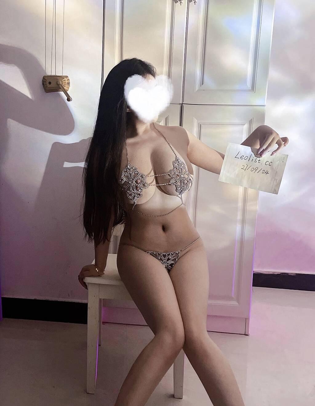 kiki is Female Escorts. | Lethbridge | Alberta | Canada | scarletamour.com 