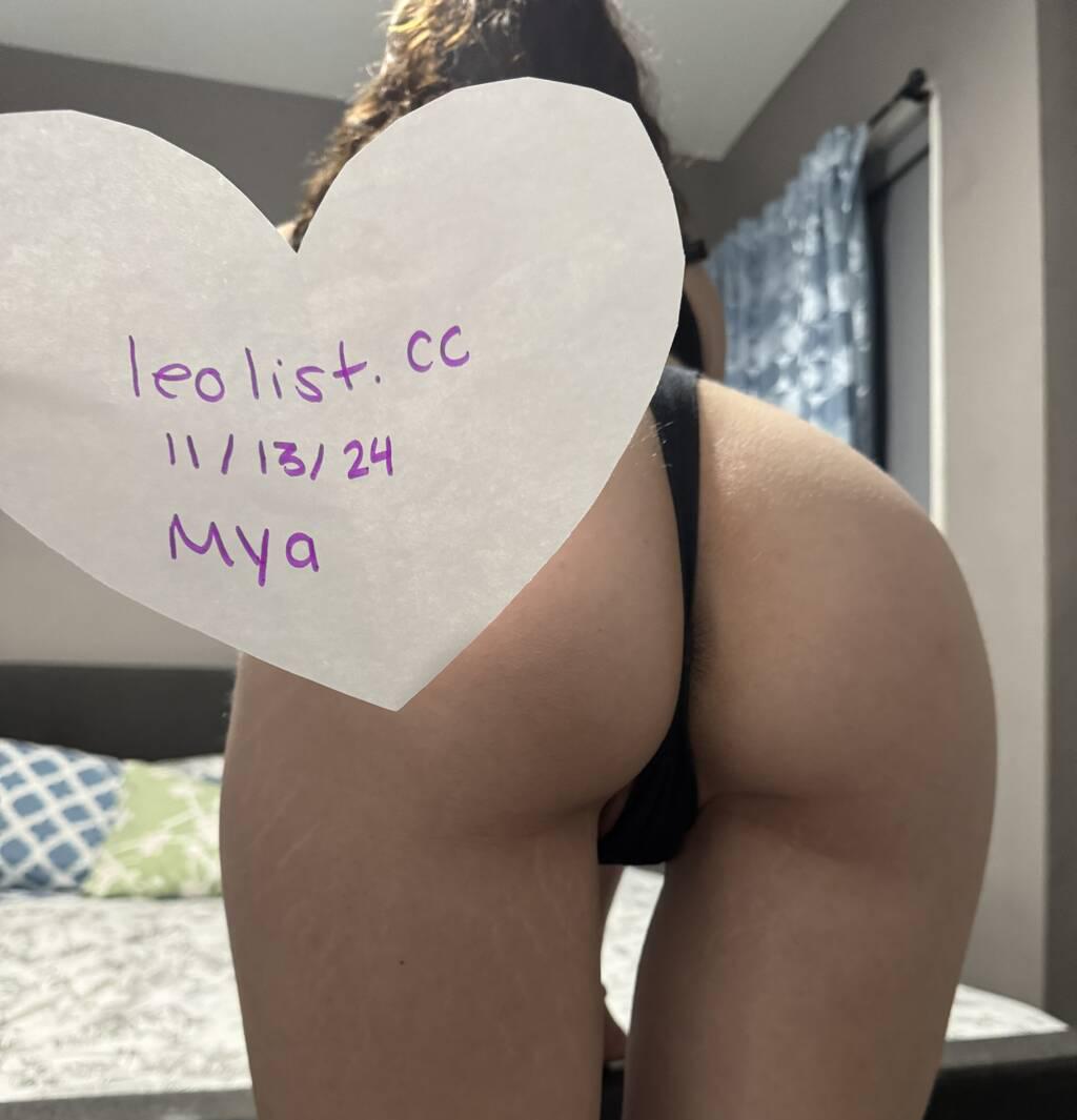 Mya is Female Escorts. | Hamilton | Ontario | Canada | scarletamour.com 