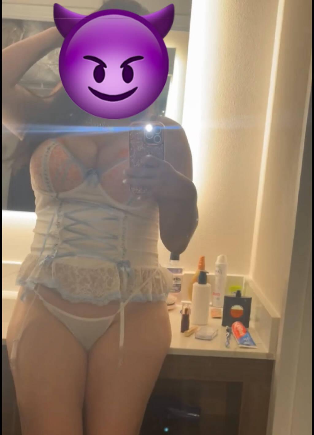 Big Titty Tiffany;) is Female Escorts. | Sudbury | Ontario | Canada | scarletamour.com 