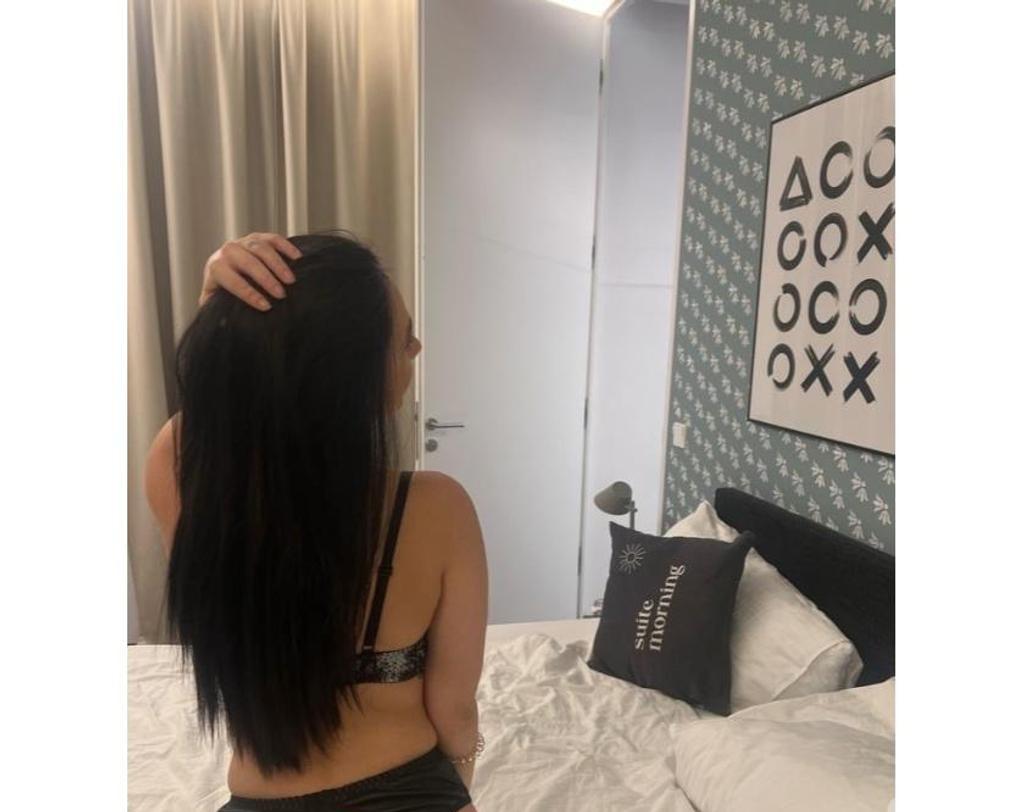  is Female Escorts. | London | United Kingdom | United Kingdom | scarletamour.com 