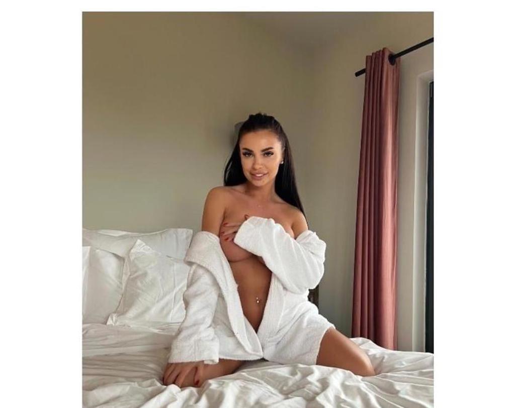  is Female Escorts. | Aberdeen | United Kingdom | United Kingdom | scarletamour.com 