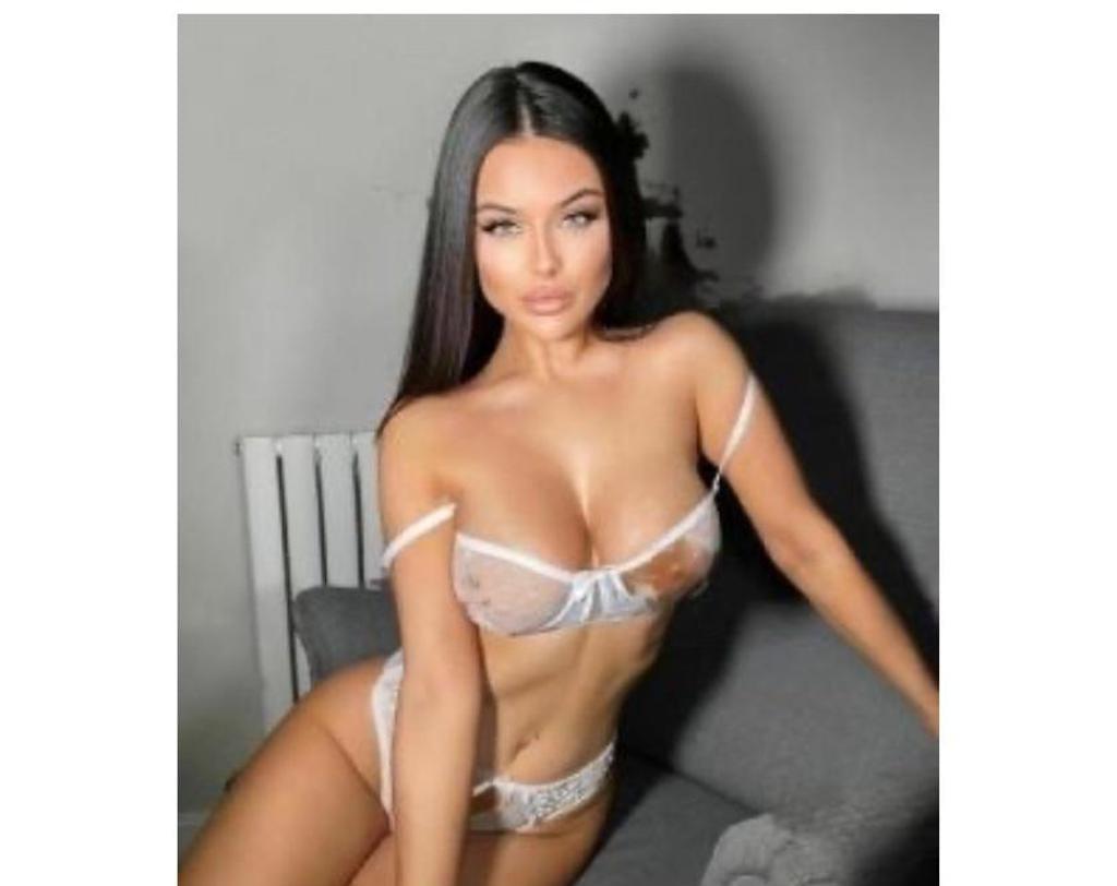  is Female Escorts. | Bristol | United Kingdom | United Kingdom | scarletamour.com 