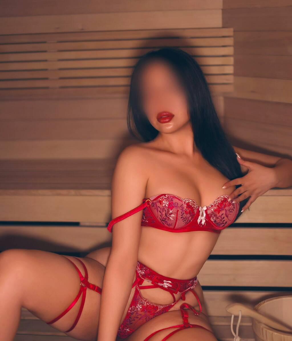 Rachel Blum is Female Escorts. | Quebec City | Quebec | Canada | scarletamour.com 