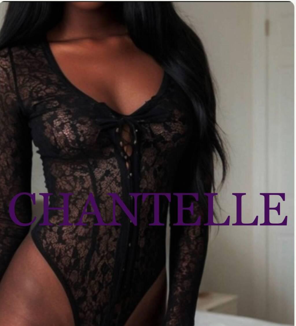 Emma Lee's Touch Of Class is Female Escorts. | Calgary | Alberta | Canada | scarletamour.com 