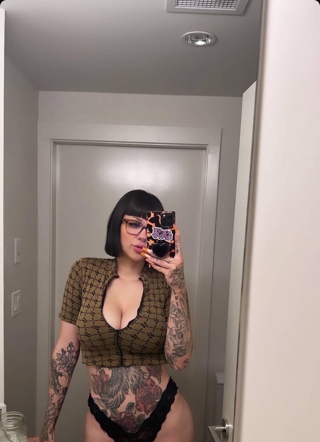 Cam is Female Escorts. | Saskatoon | Saskatchewan | Canada | scarletamour.com 