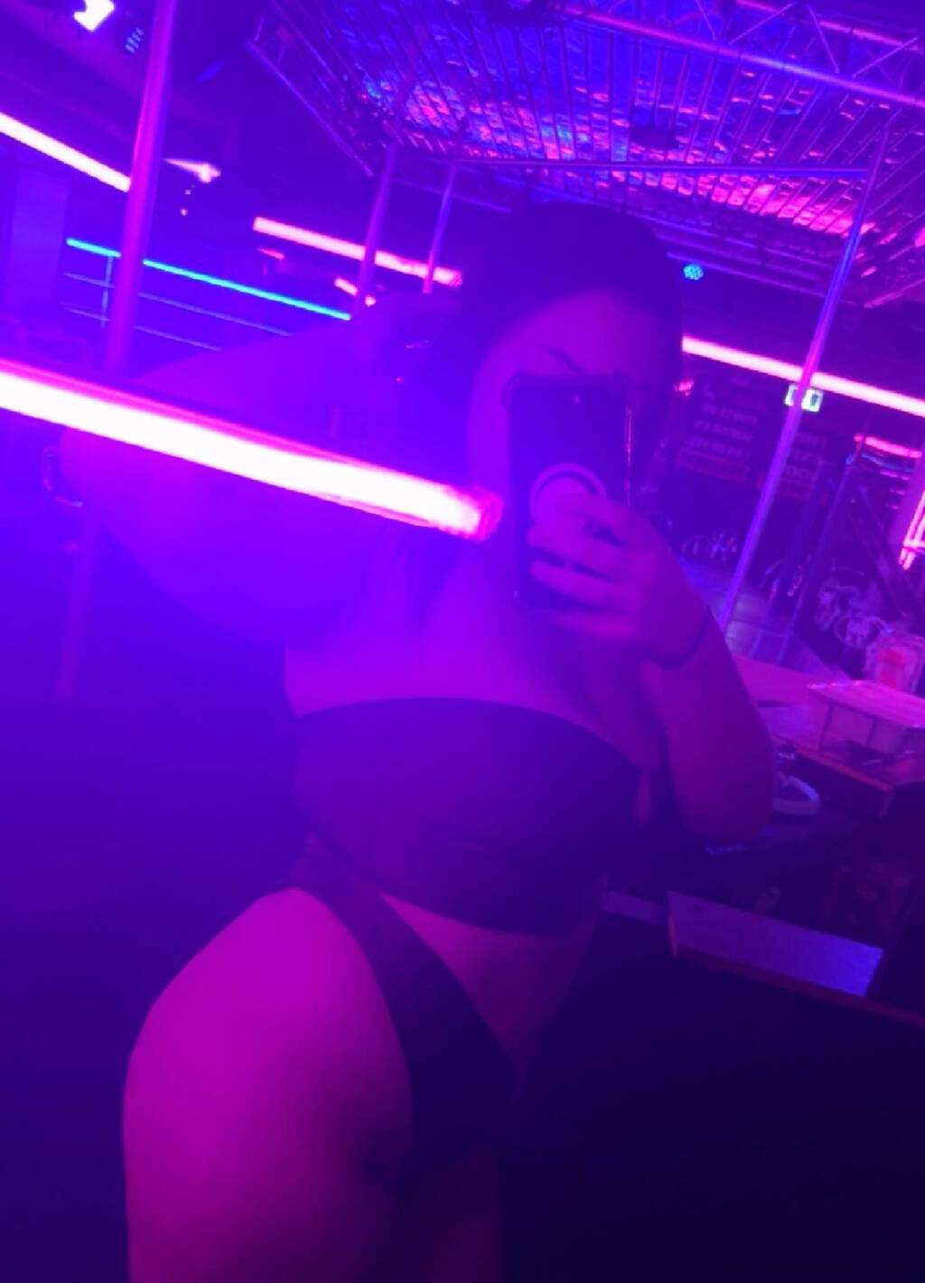 Aaliyah is Female Escorts. | Niagara | Ontario | Canada | scarletamour.com 