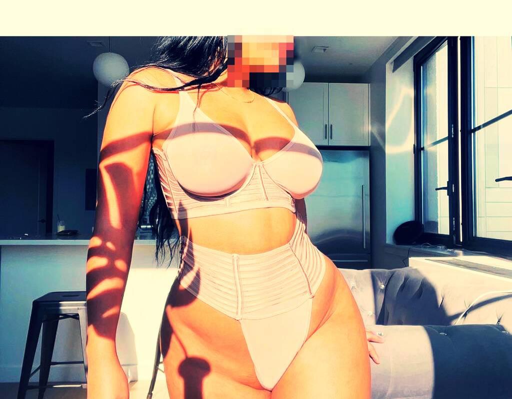 Naomi is Female Escorts. | Calgary | Alberta | Canada | scarletamour.com 