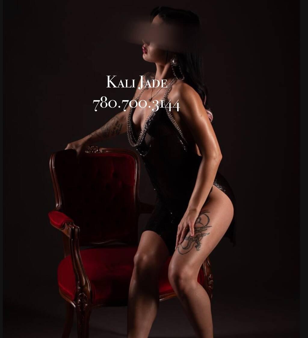 Kali Jade is Female Escorts. | Edmonton | Alberta | Canada | scarletamour.com 